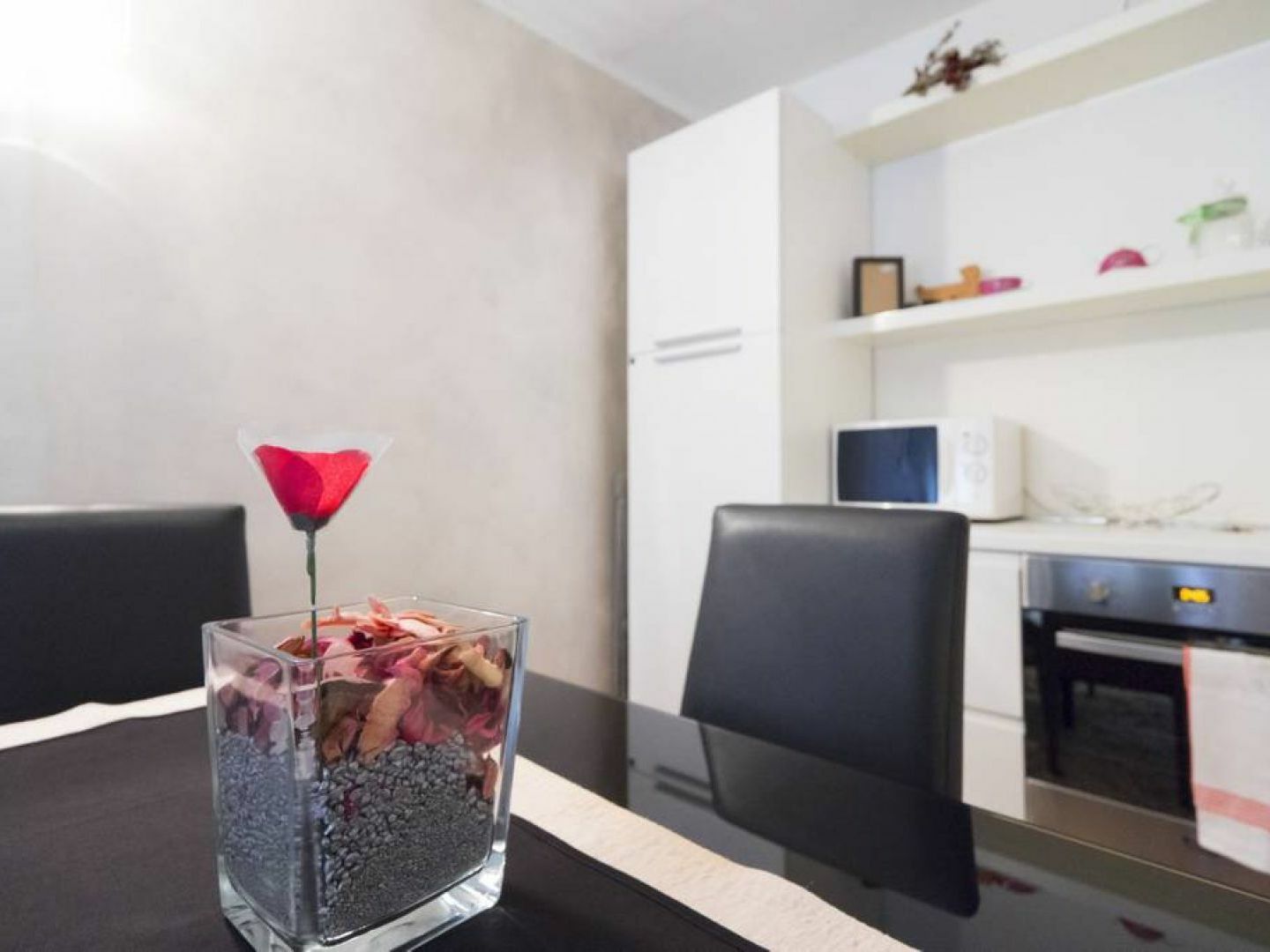 Cozy & Comfy Apt In Navigli Area Milan Luaran gambar